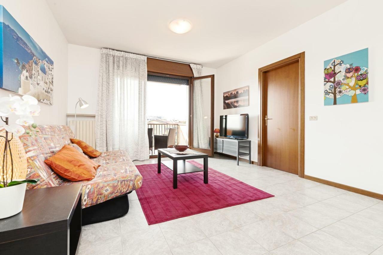 Colourful Flat Borgo Roma Leilighet Verona Eksteriør bilde